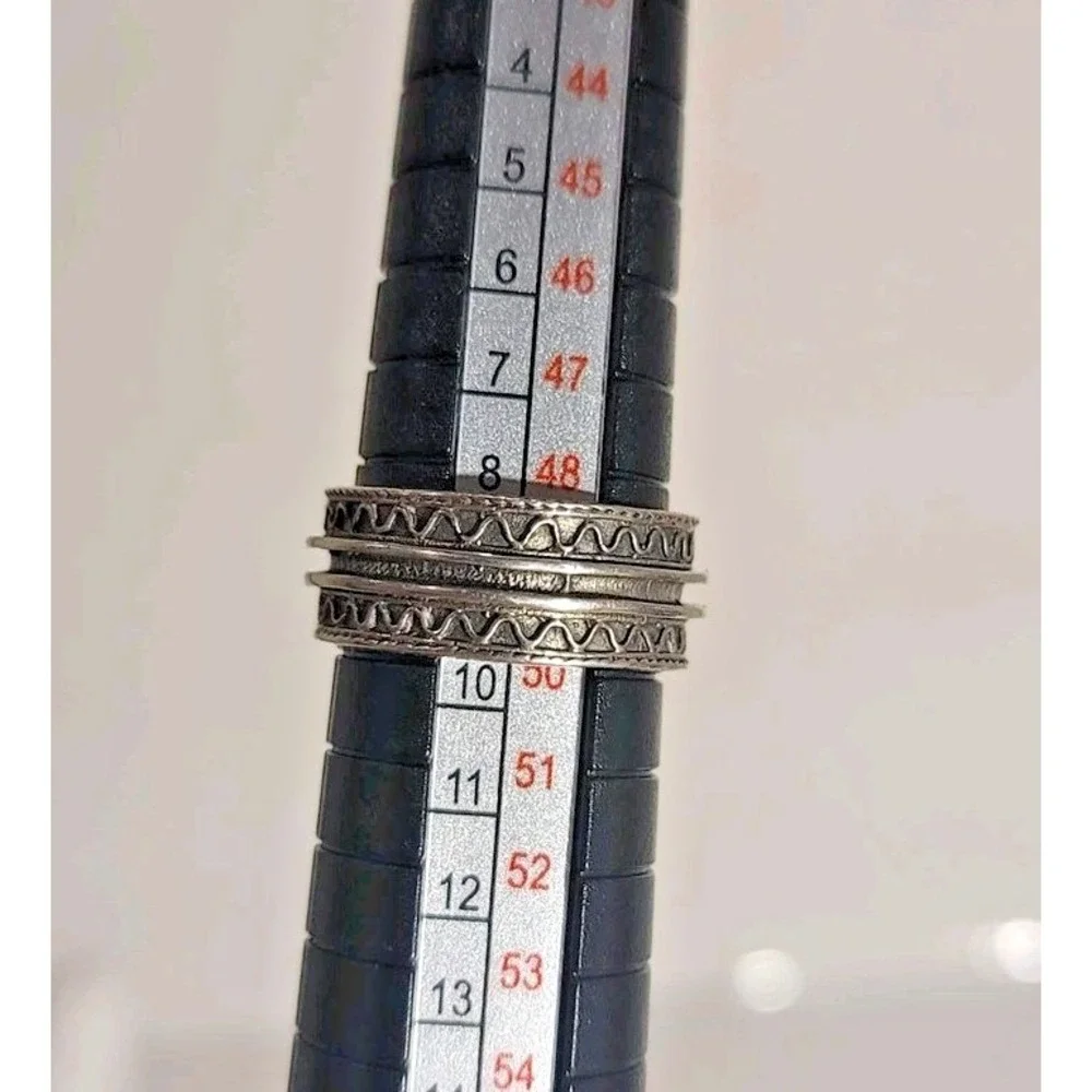 Silver Tone Band Ring Size 5 Etched Geometric Triangles Textured‎ 7.6mm Wide